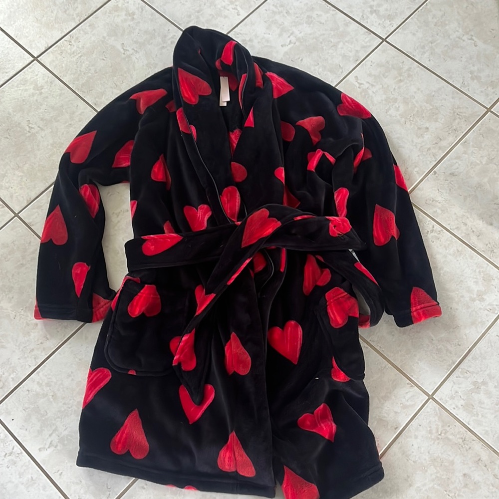 Victoria’s Secret Bathrobe (NWT)